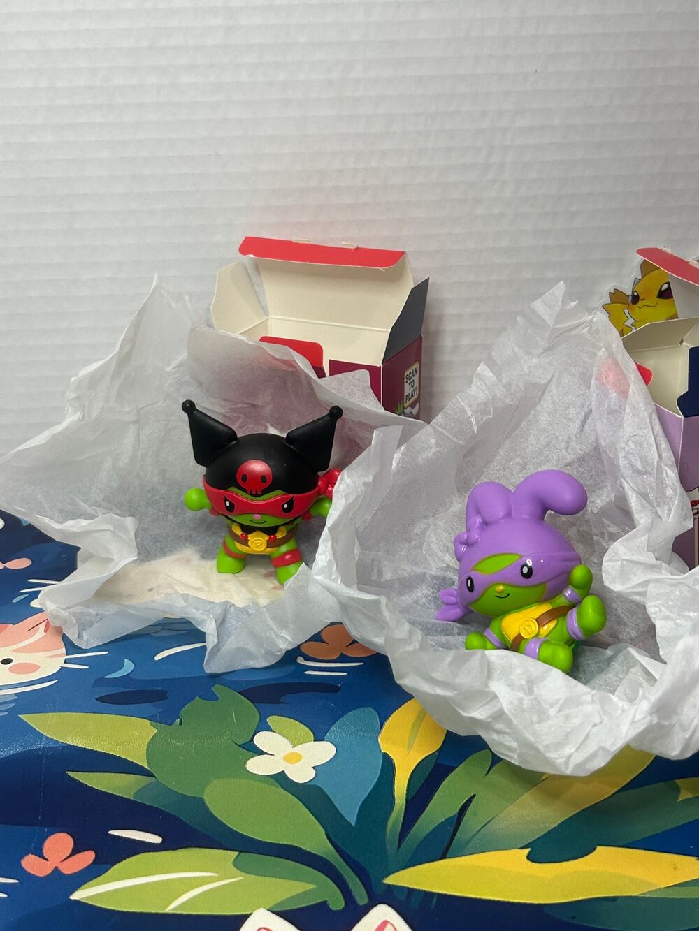 McDonald's Teenage Mutant Ninja Turtles x Hello Kitty and Friends Toy